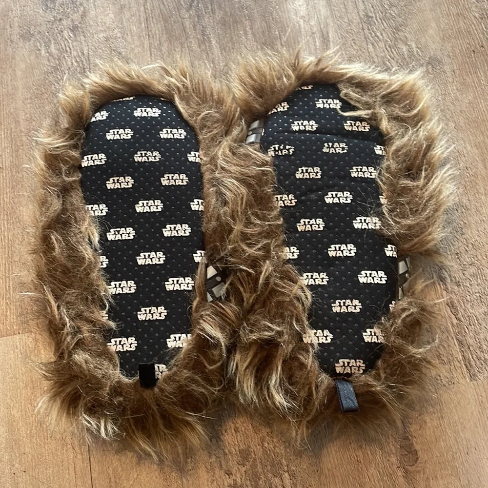Chewbacca Star Wars slippers